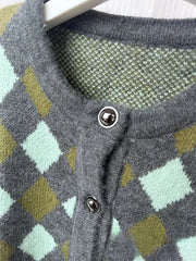 Women Vintage Argyle Sweater | Long Sleeve | Pockets | Knitted Cardigan